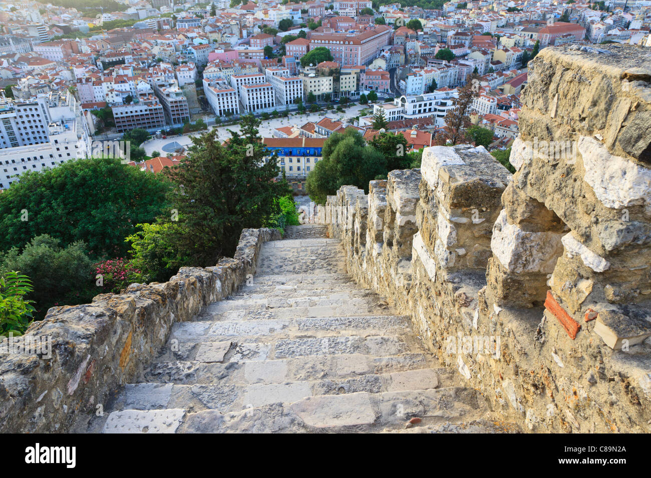 Europe, Portugal, Lisbon, View of city with Castelo de Sao Jorge castle Stock Photo