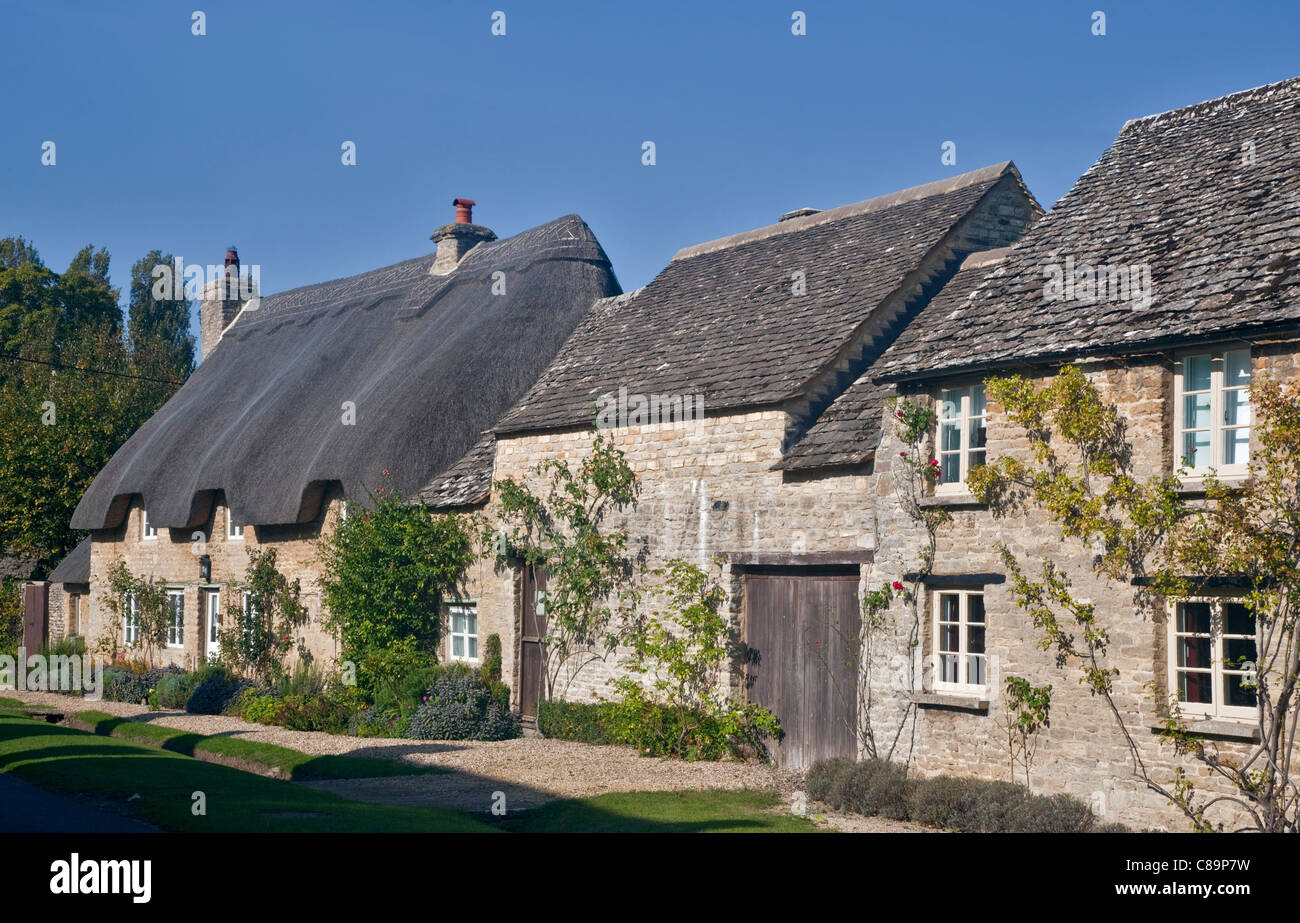 Cottage, Minster Lovell, Oxfordshire, England Stock Photo Alamy