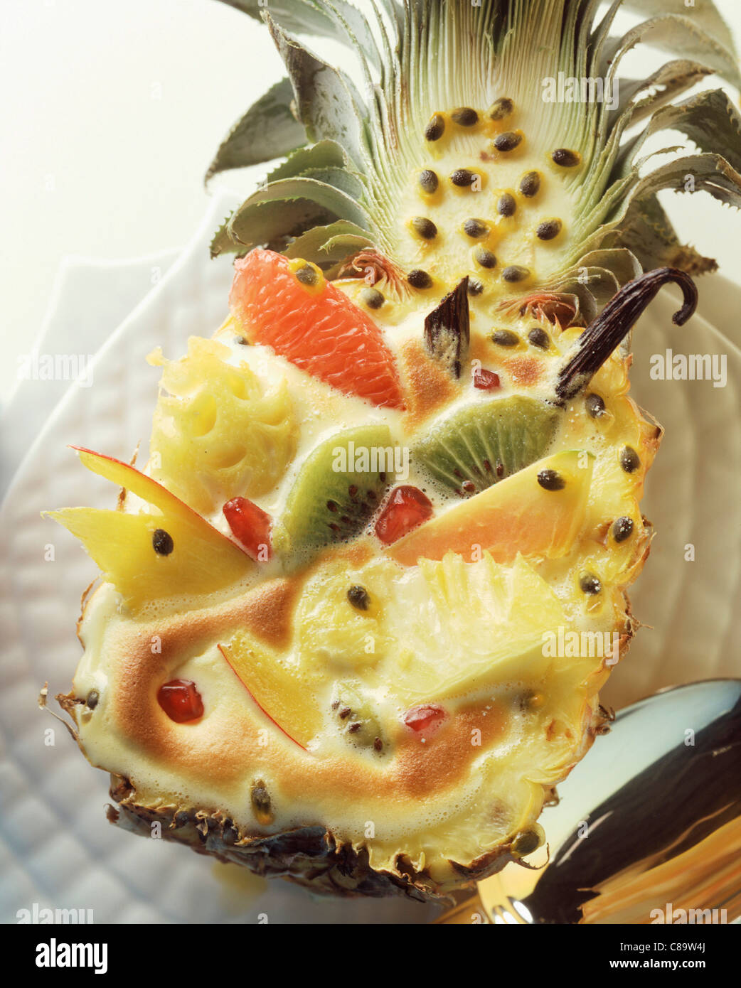 Pineapple with citrus fruit Stock Photo - Alamy
