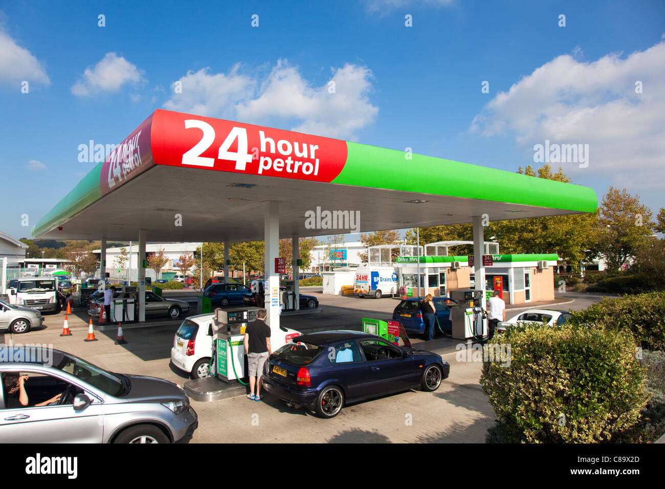 Asda announces 24 openings in Scotland with 356 new petrol convenience  stores to launch - Daily Record