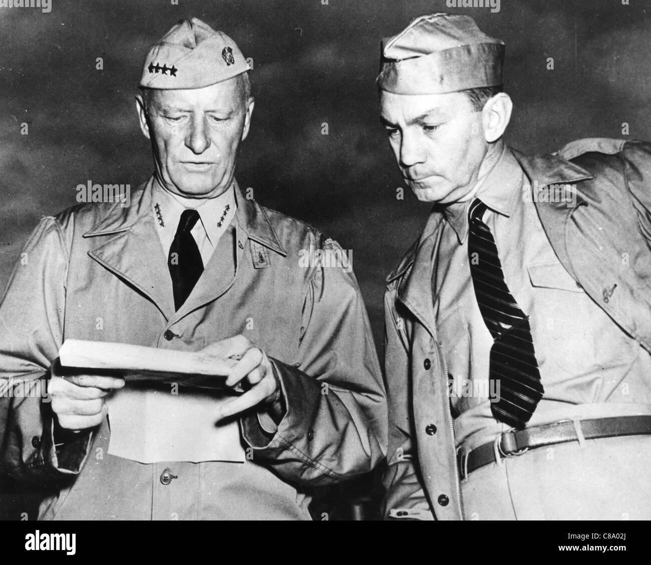 CHESTER NIMITZ (1885-1966)  C-inC of the US Pacific Fleet on 11 May 1944 with James Forrestal, Navy Under-Secretary Stock Photo