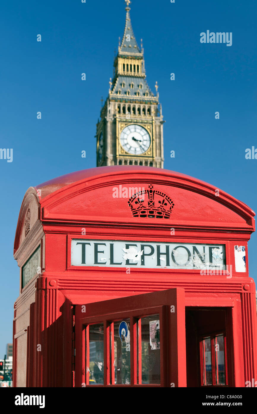 Two London icons, Big Ben and Red Telephone Box Stock Photo