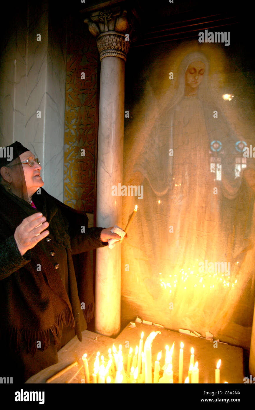 Woman with apparition of the Virgin Mary Our Lady of Zeitoun Coptic