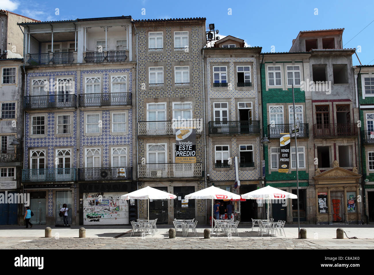 Braga portugal cafe houses hi-res stock photography and images - Alamy