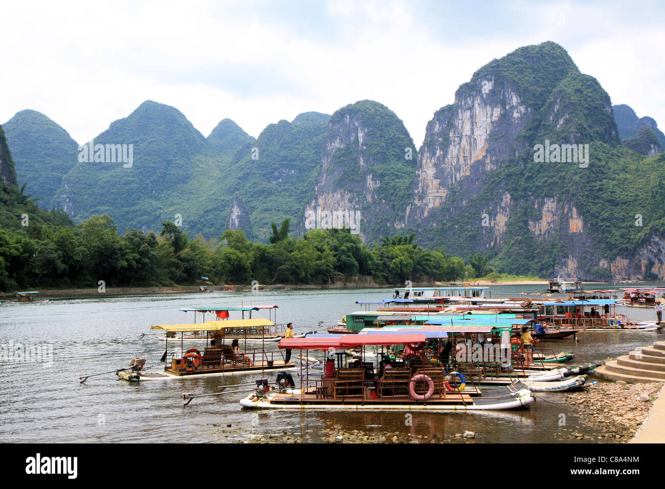 Raft on coast, River Li, Yangshou, China Stock Photo - Alamy