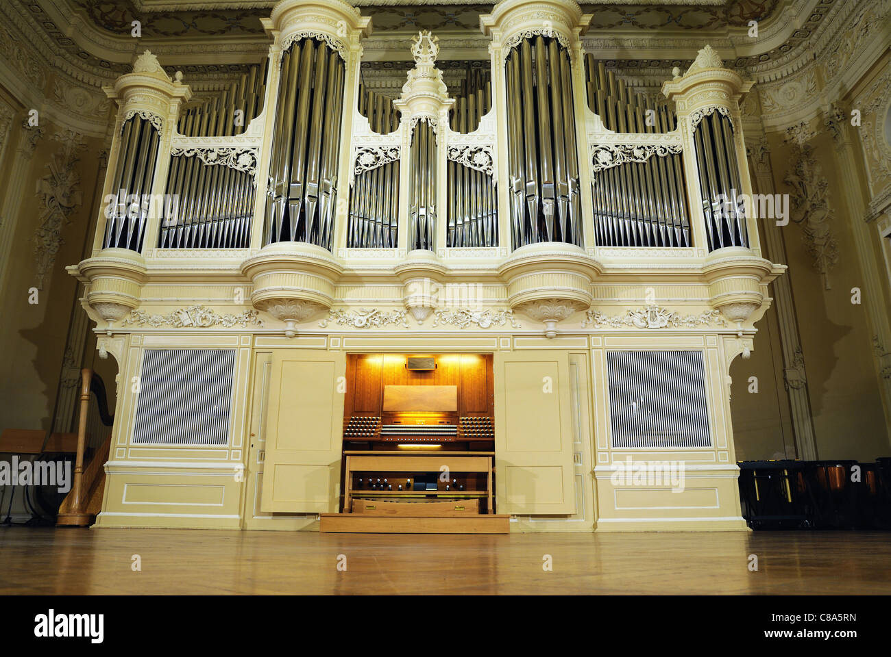 Organ in Glazunov Concert Hall, The RimskyKorsakov State Conservatory