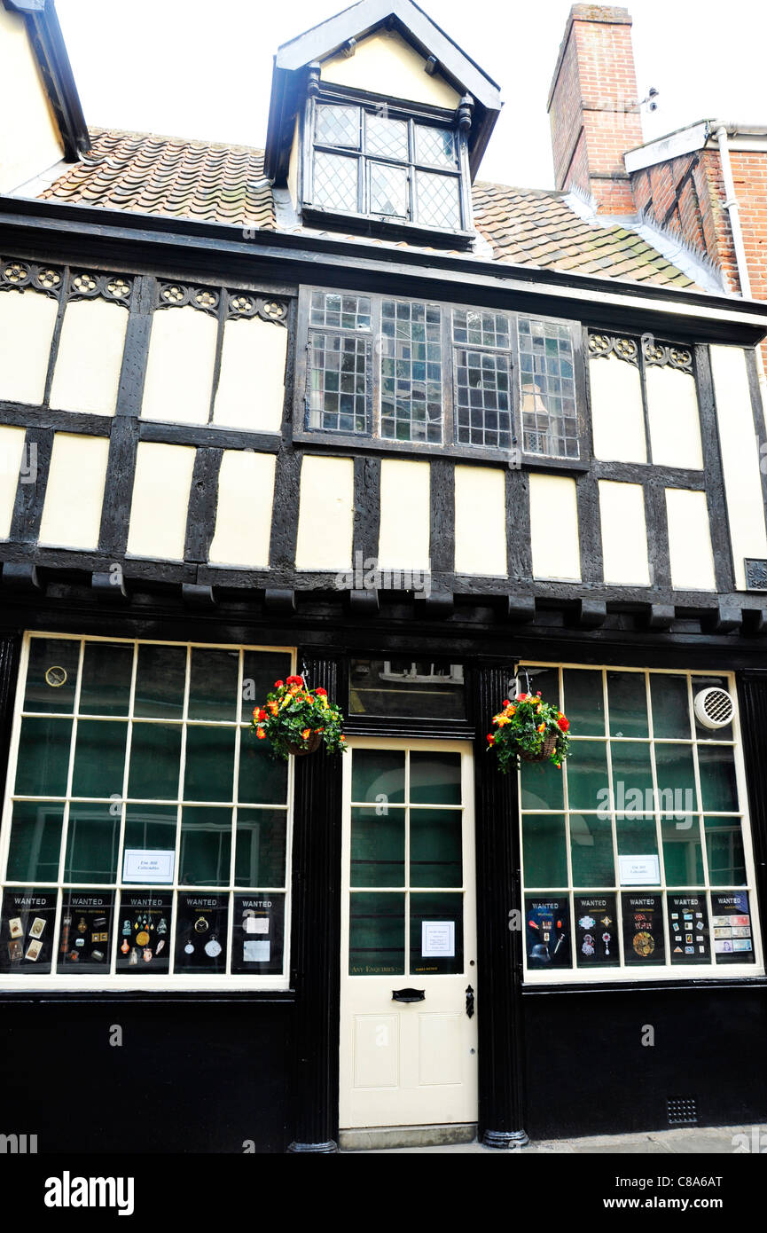 Old shop in Elm Hill, Norwich Stock Photo Alamy