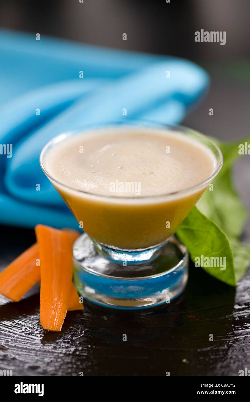 Spinach,carrot and turnip smoothie Stock Photo Alamy