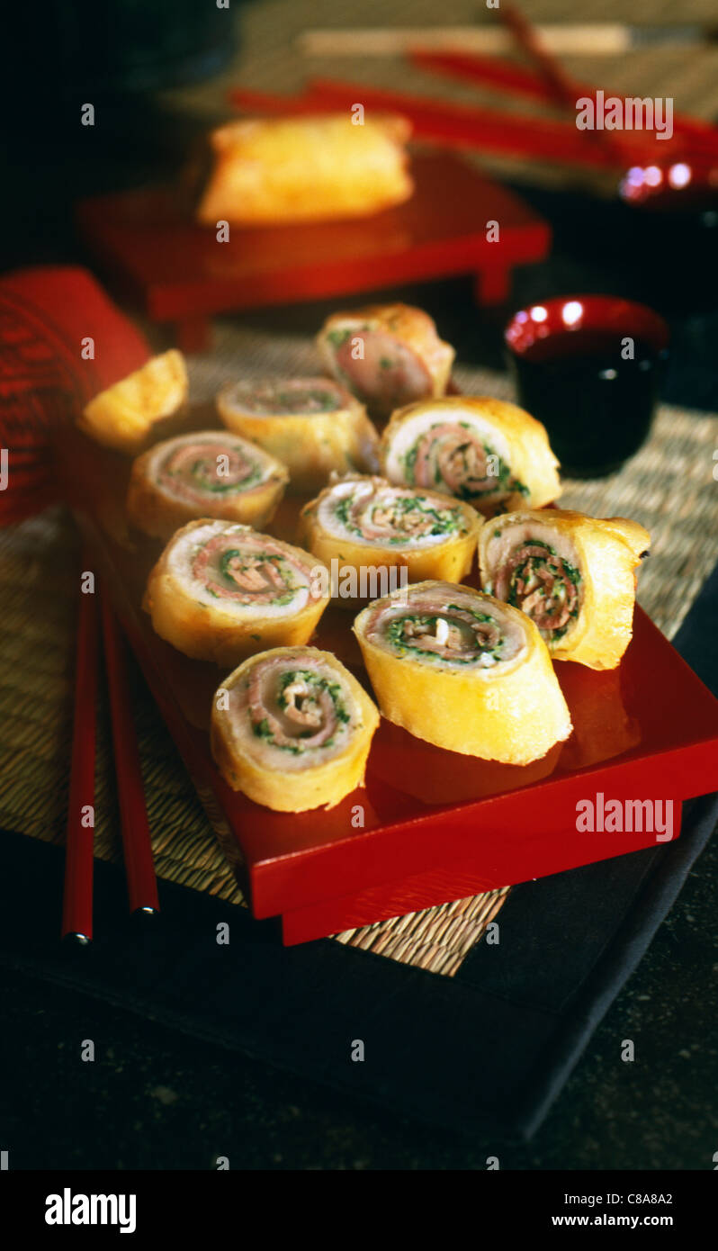 Chicken nems hi-res stock photography and images - Alamy