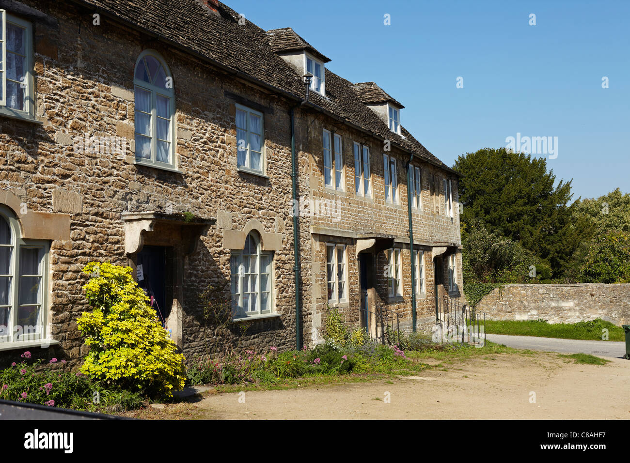 Cottages in Lacock Village, Wiltshire, England, UK Stock Photo