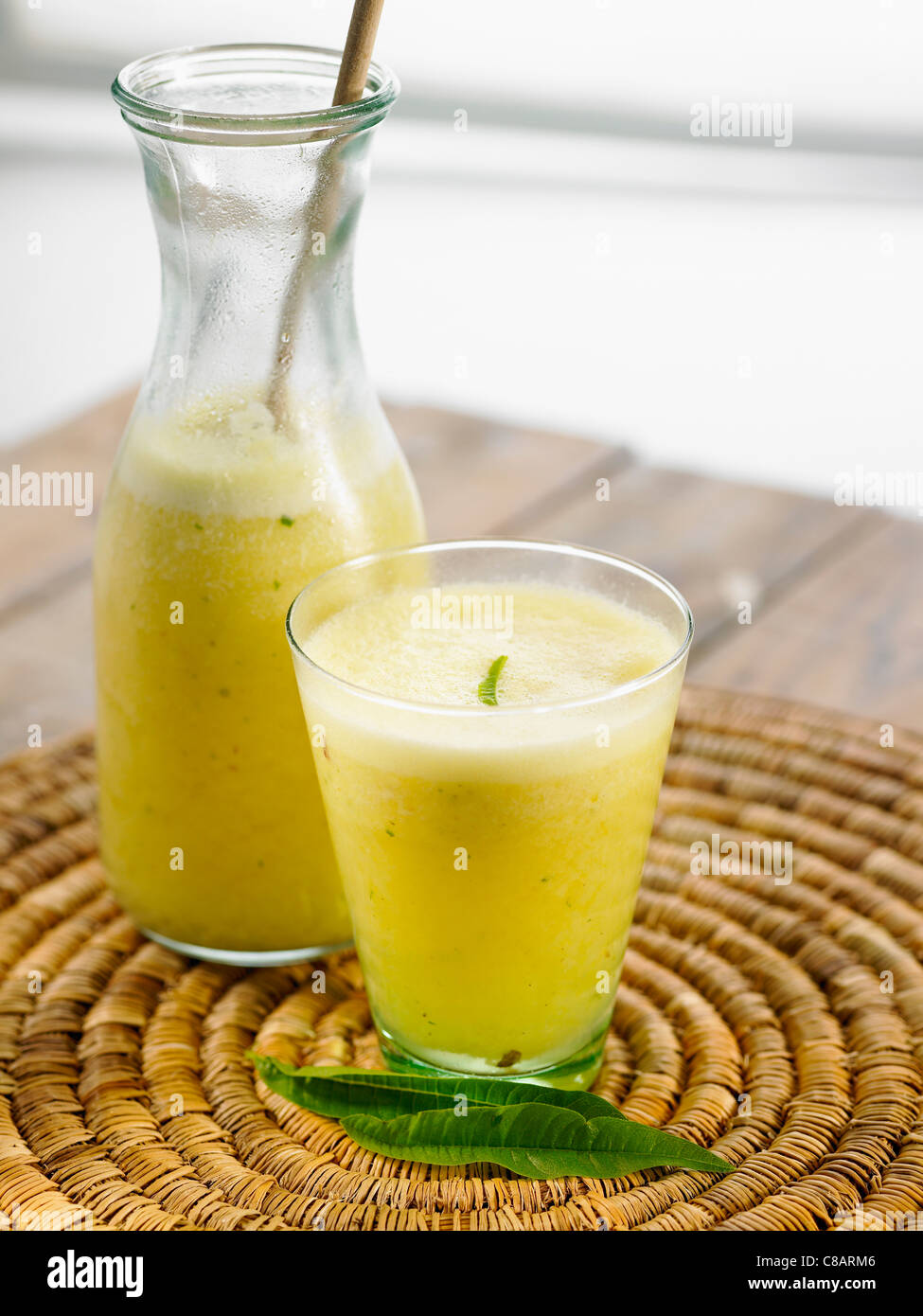 Pineapple juice hires stock photography and images Alamy