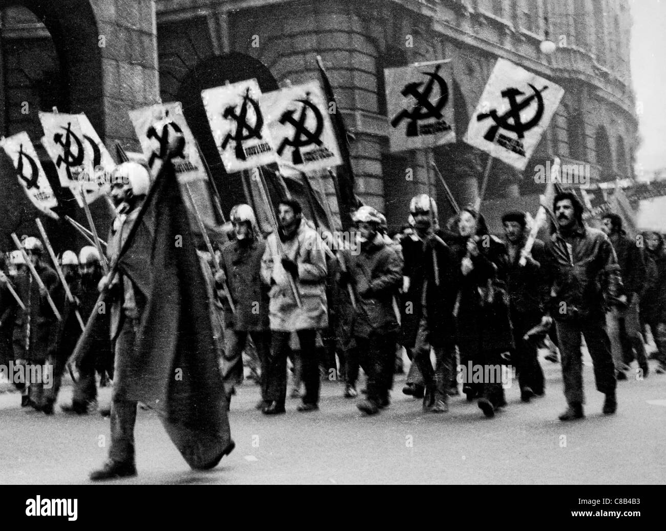 manifestation for the death of the student Saltarelli,parade of sinistra proletaria with Renato Curcio (right),Milan,1970 Stock Photo