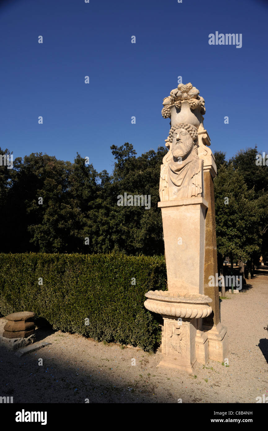 Villa gardens hires stock photography and images Alamy