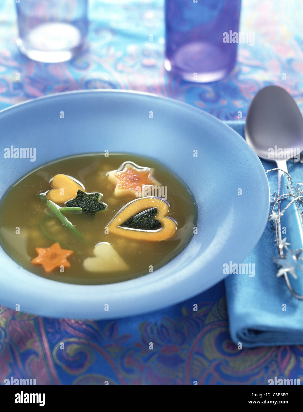 Pasta and vegetable soup Stock Photo - Alamy