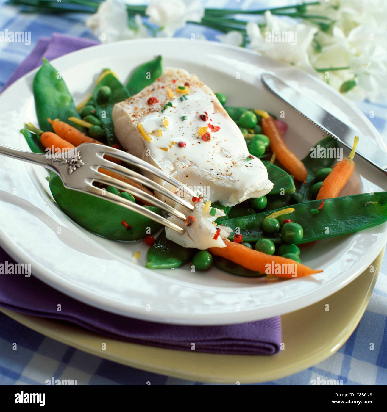 Baby Fish Cooked Baby fish hi-res stock photography and images - Alamy