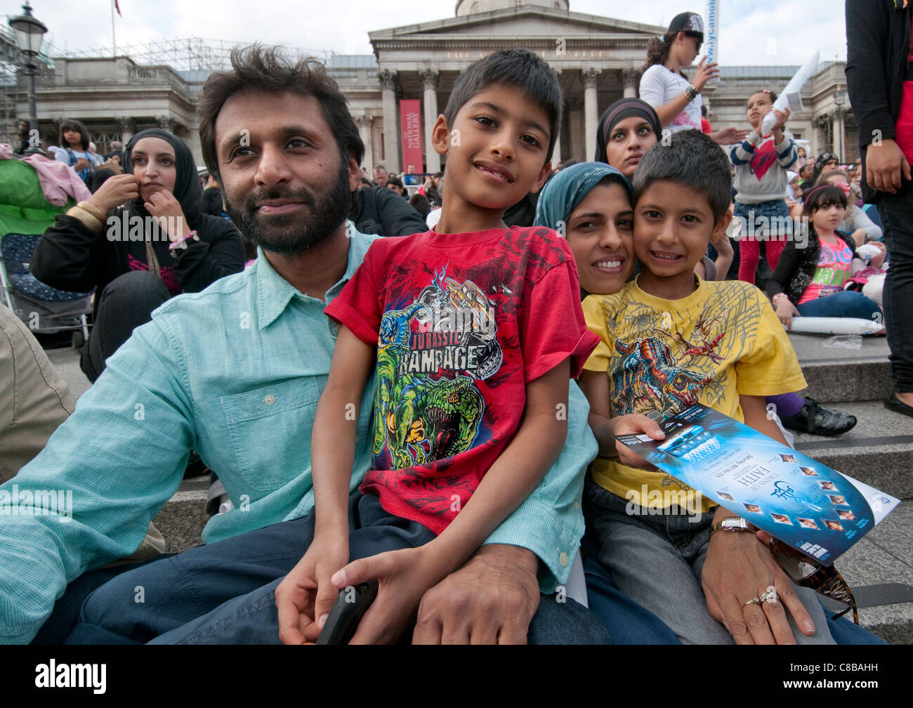 The Muslim community in London celebrate Eid ul-Fitr inn Trafalgar Square London Stock Photo