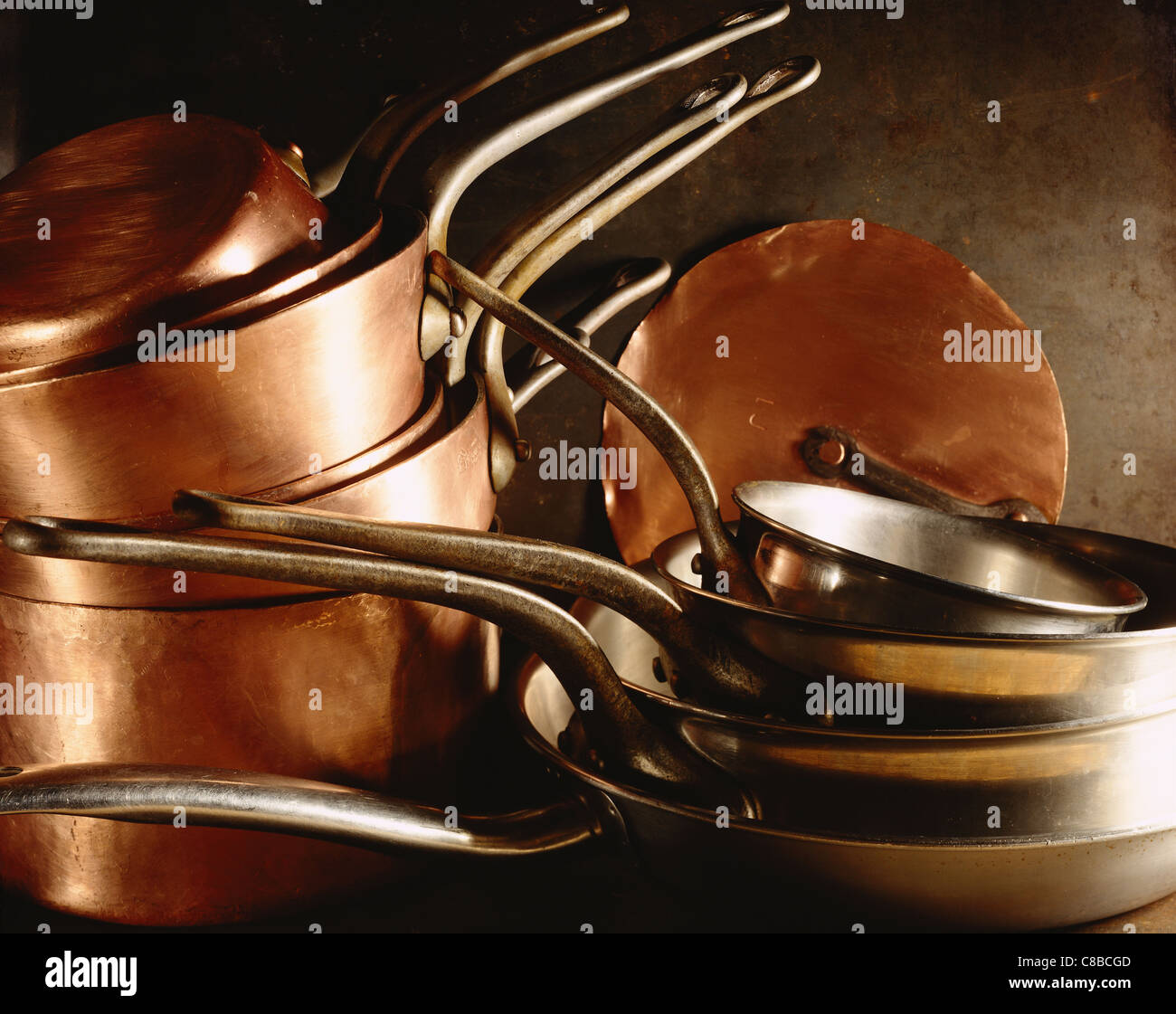 set of copper pans Stock Photo Alamy