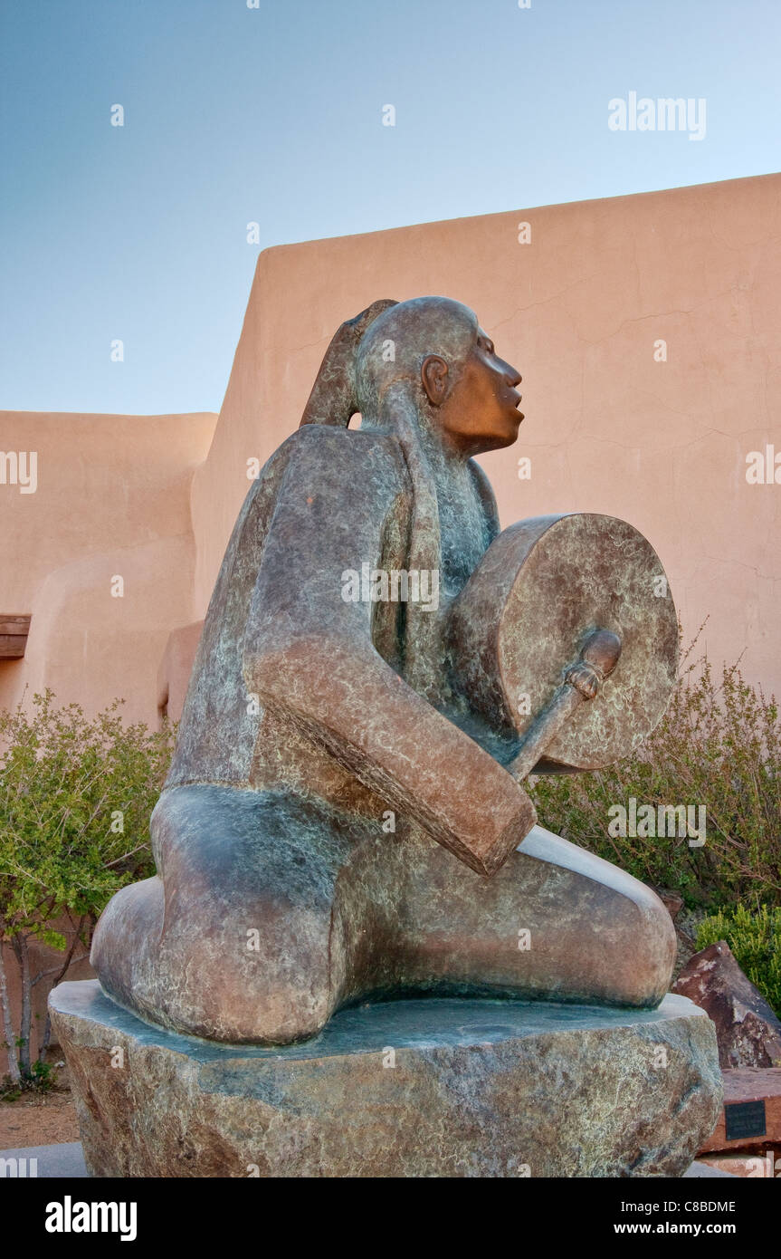 Songs of the Past, bronze sculpture by Allan Houser, Museum of Indian