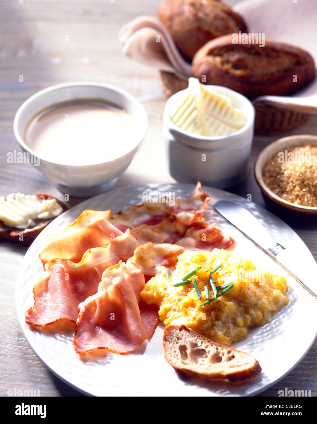 English scrambled eggs hi-res stock photography and images - Alamy