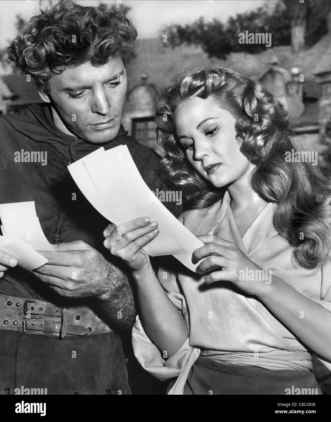 Burt Lancaster Virginia Mayo The Flame And The Arrow 1950 Stock Photo Alamy