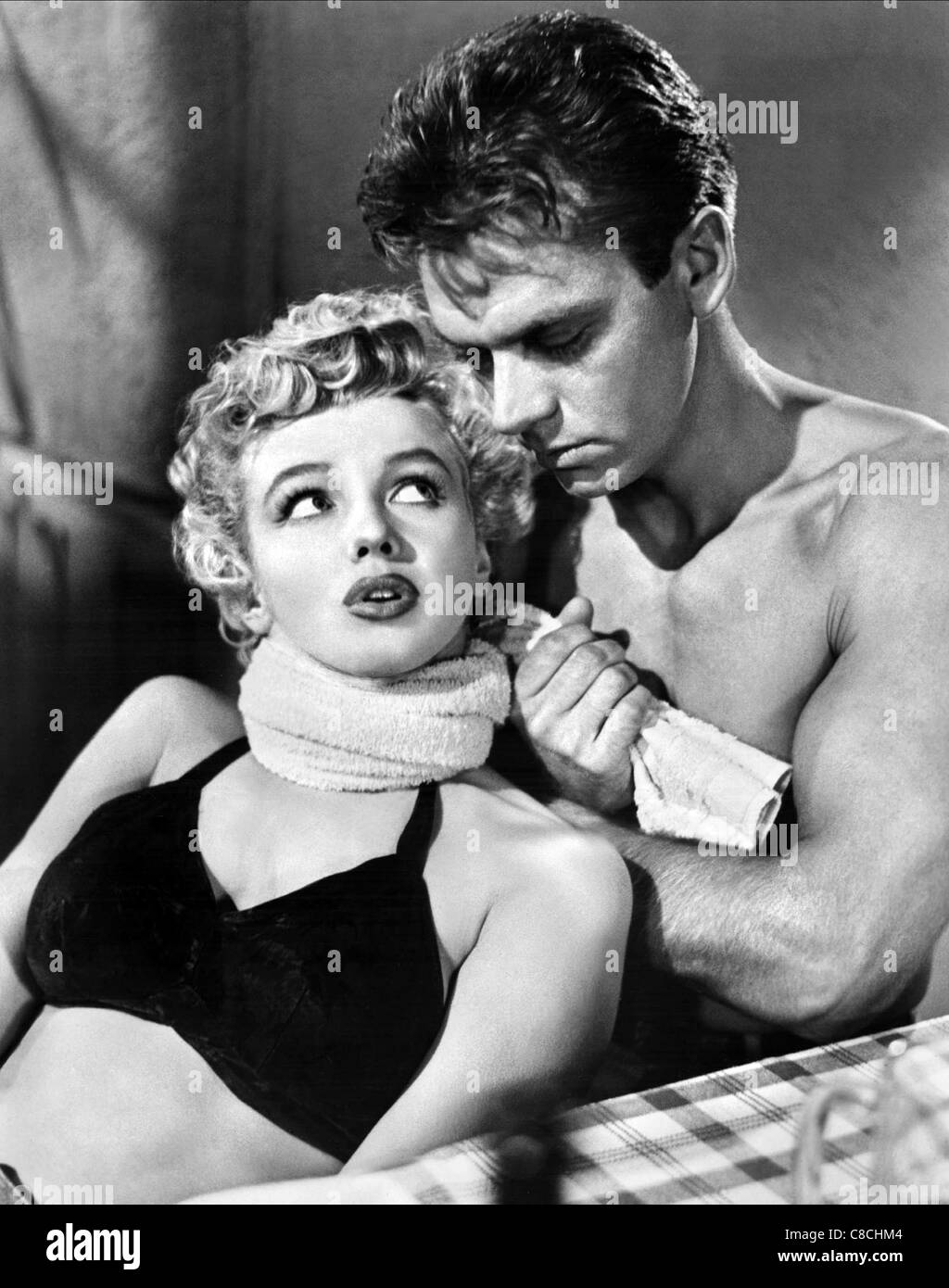 MARILYN MONROE & KEITH ANDES CLASH BY NIGHT (1952)