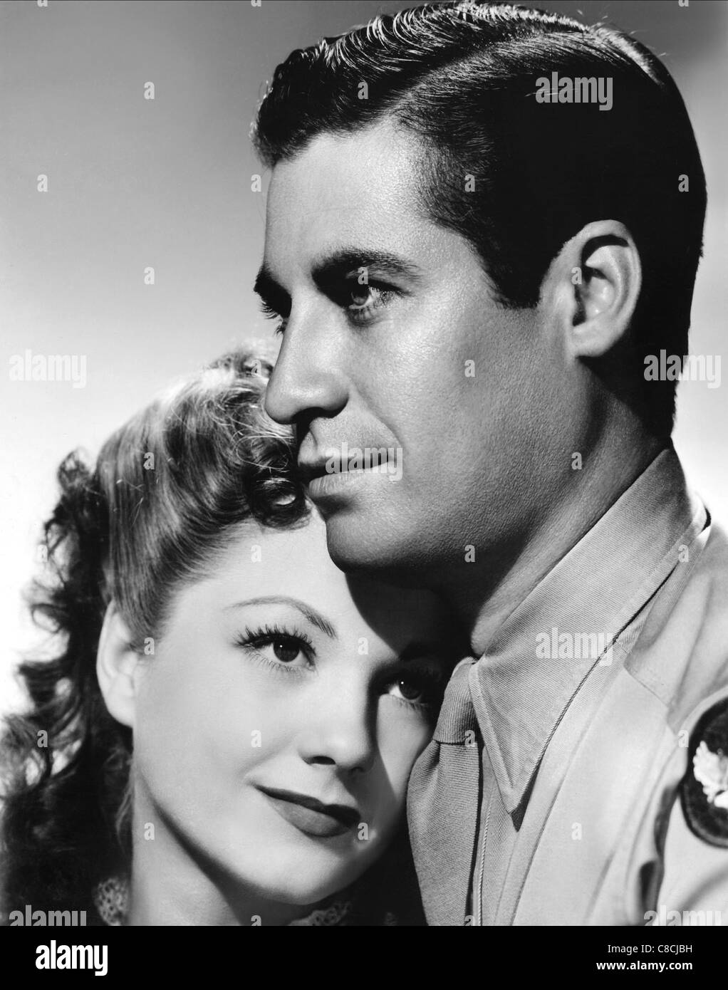 ANNE BAXTER JOHN HODIAK SUNDAY DINNER FOR A SOLDIER 1944 Stock Photo anne-baxter-john-hodiak-sunday-dinner-for-a-soldier-1944-stock-photo