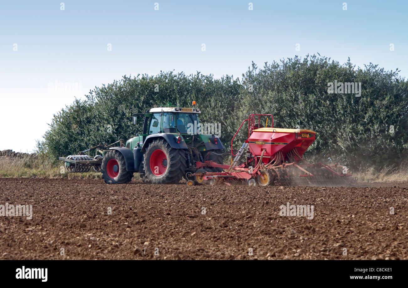 Farm machinery in operation, Oxfordshire, England Stock Photo