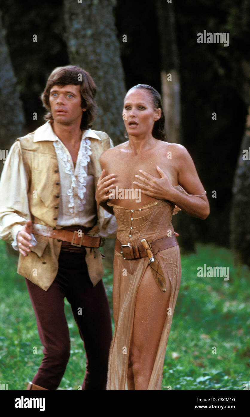 Ursula Andress High Resolution Stock Photography and Images - Alamy