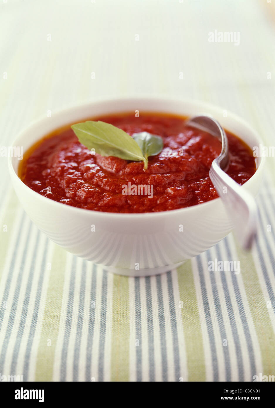 Tomato coulis hires stock photography and images Alamy