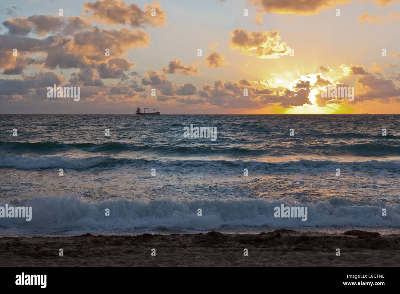 Dramatic Sunrise over the Atlantic Ocean Stock Photo - Alamy