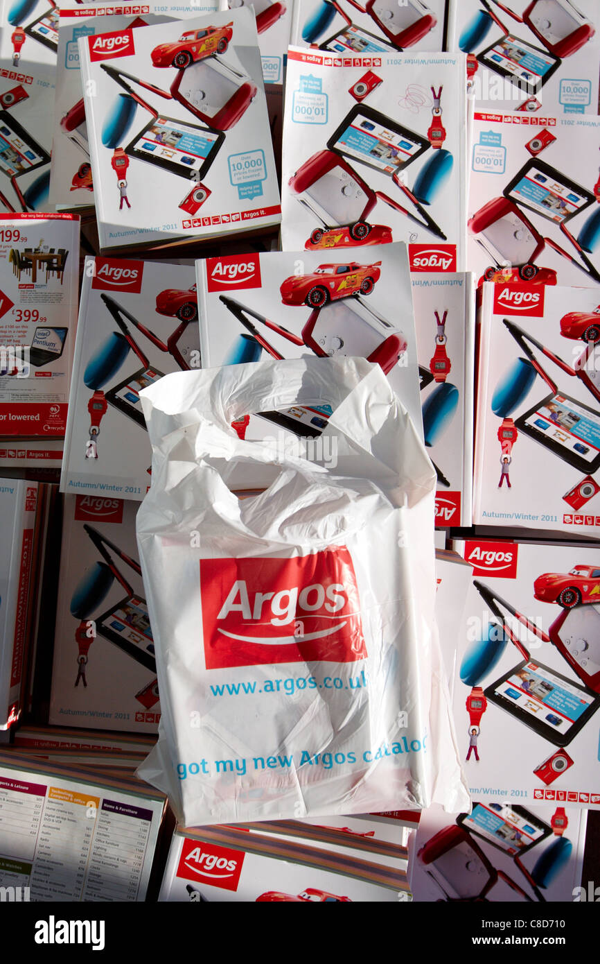 Argos extra store exterior hires stock photography and images Alamy