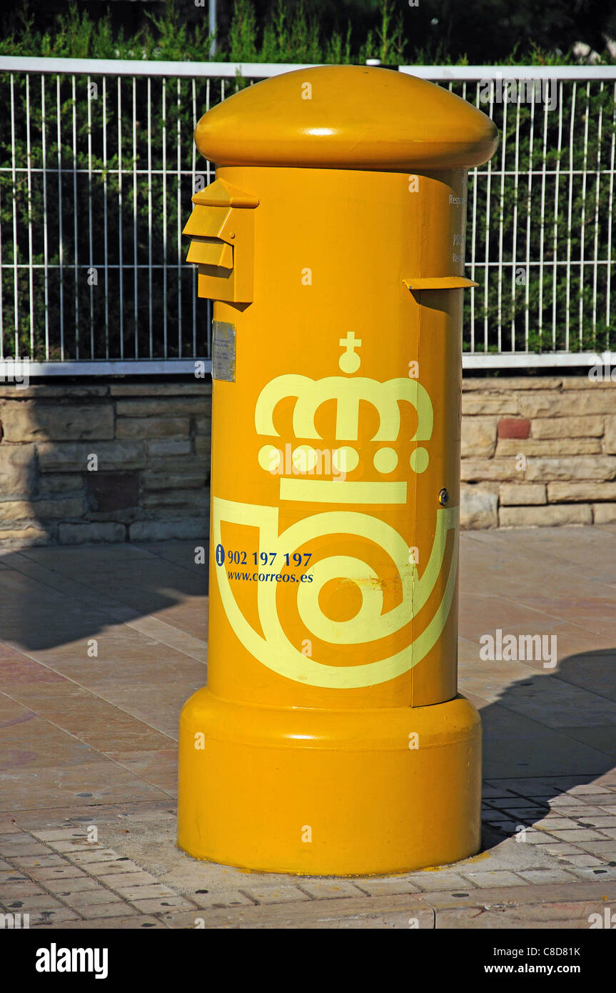 Yellow post box on sidewalk, Salou, Costa Daurada, Province of Tarragona,  Catalonia, Spain Stock Photo - Alamy