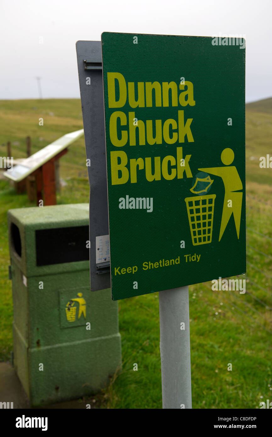 A signpost on the Shetland Islands in Scotland which reads 'Dunna Chuck Bruck' which is local slang for Don't Throw Litter. Stock Photo