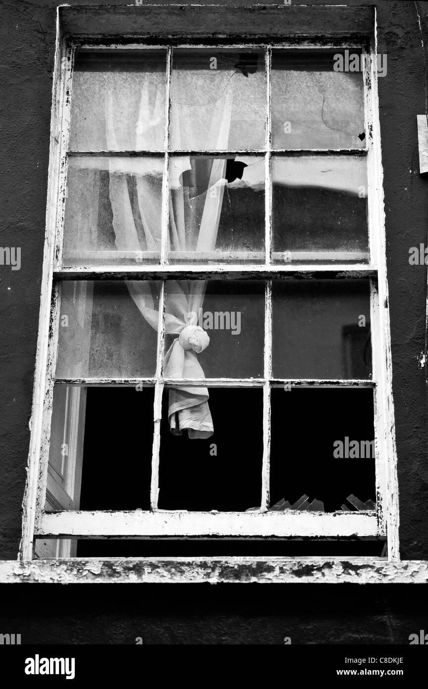 Old window with curtain Black and White Stock Photos & Images - Alamy