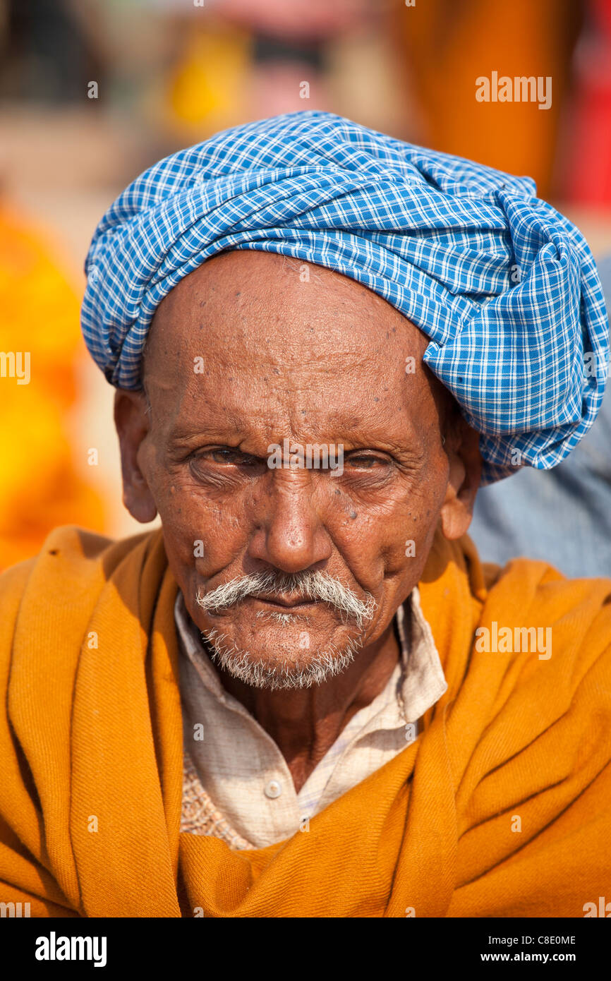 Hindu pilgrim with turban at Dashashwamedh Ghat in holy city of