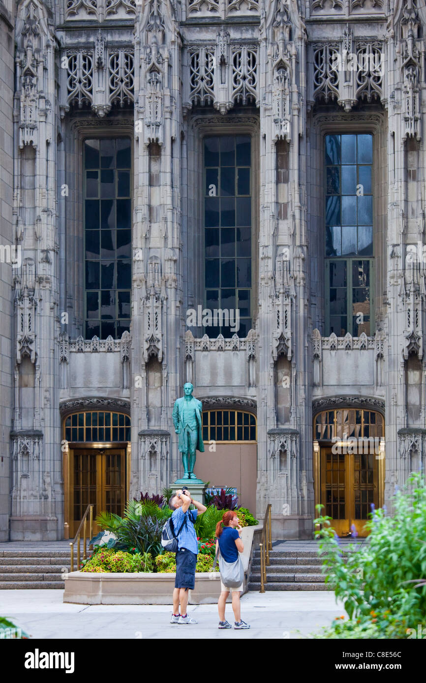 Nathan Hale statue by Bela Lyon Pratt at Chicago Tribune Tower, Chicago, Illinois Stock Photo