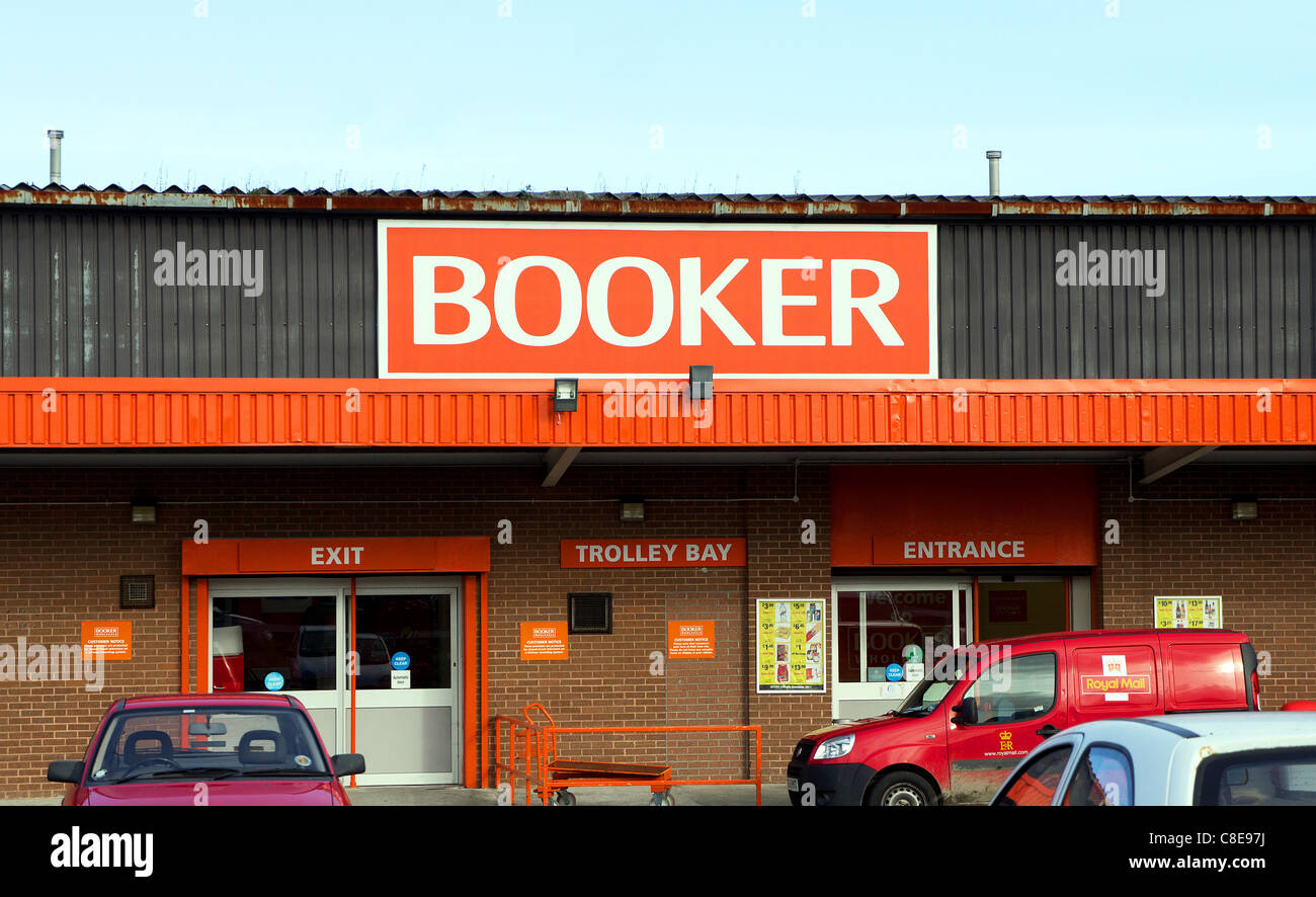 Booker wholesale warehouse in redruth, cornwall, uk Stock Photo Alamy