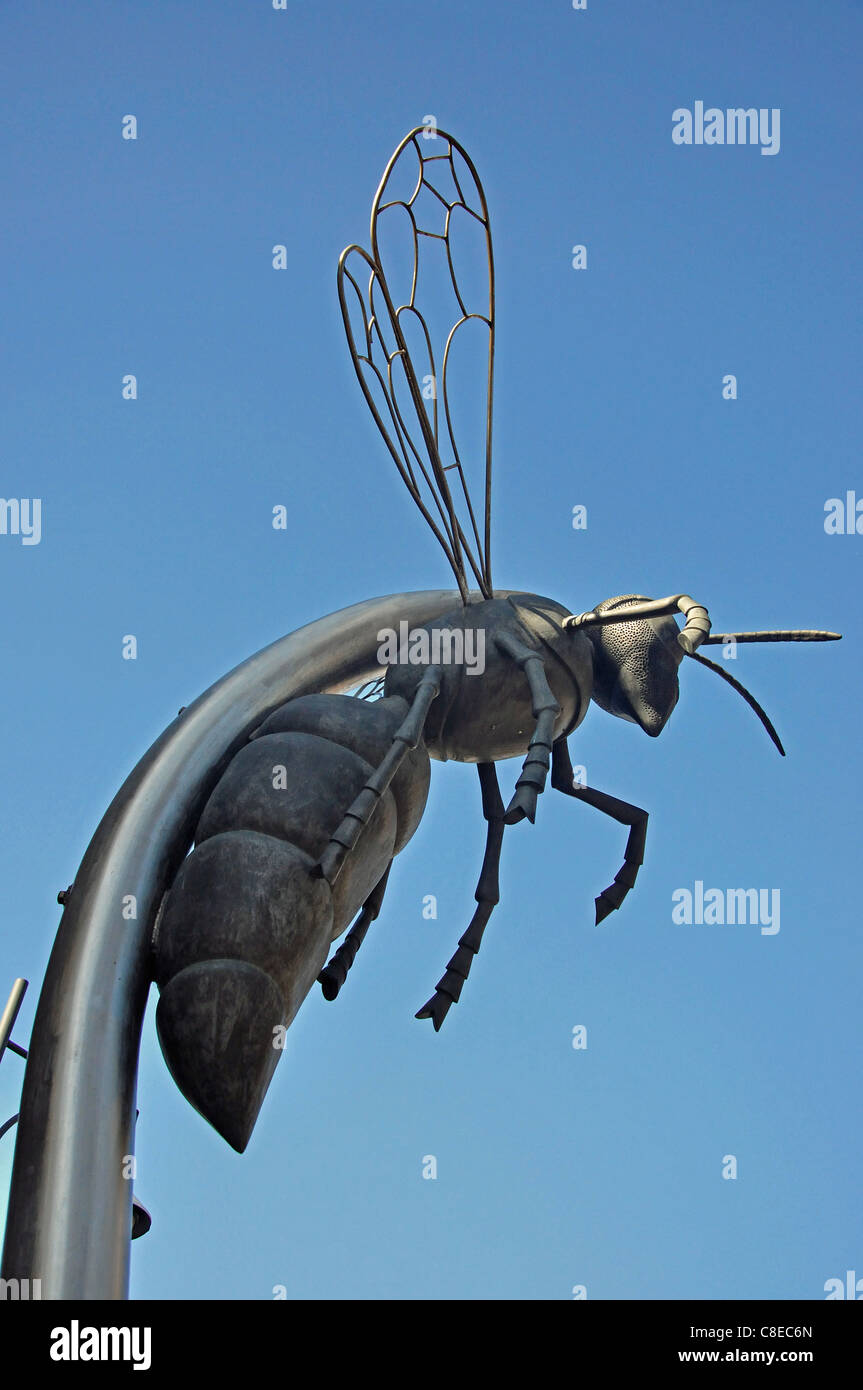 Wasp sculpture hi-res stock photography and images - Alamy