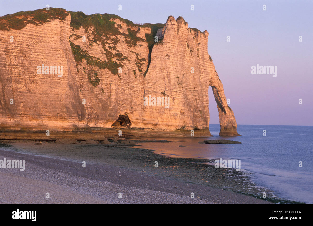 Sea cliffs of europe hi-res stock photography and images - Alamy