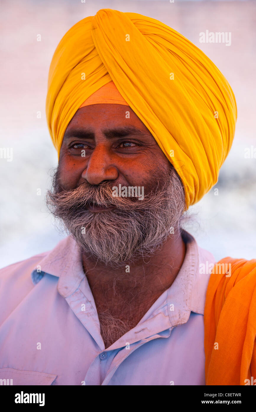 Sikh Indian man wearing traditional turban at Bharatpur, Northern India Stock Photo