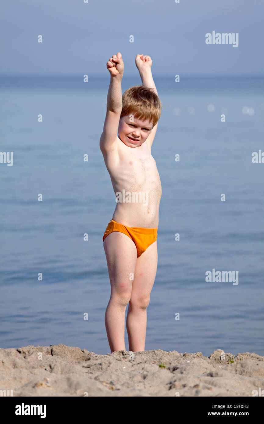 young boy at the beach, Kuehlungsborn, Mecklenburg-West Pomerania, Germany  Stock Photo - Alamy