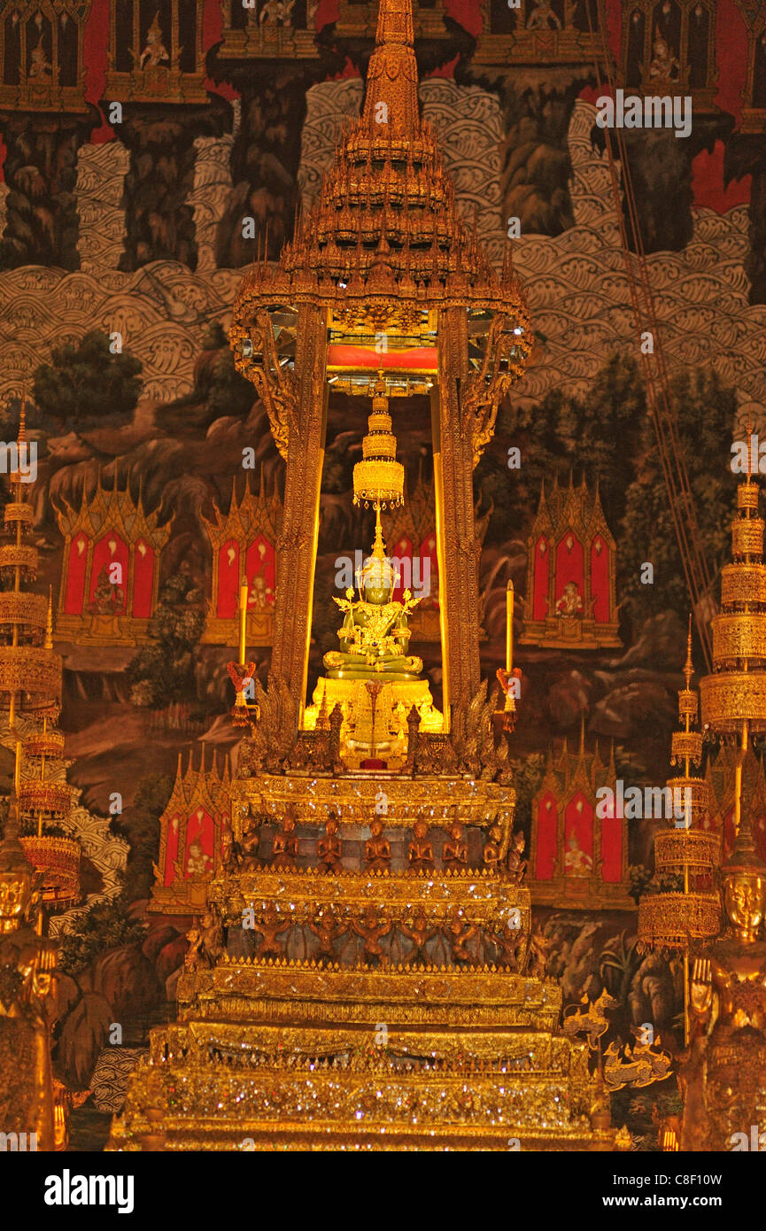 Emerald Buddha, Wat Phra Kaew, Grand Palace, Old, City, town, Bangkok, Thailand, Asia, Buddha Stock Photo