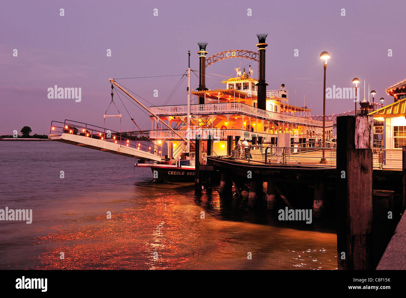 Creole Queen, Riverwalk, Mississippi, River, French Quarter, New Orleans, Louisiana, USA, United