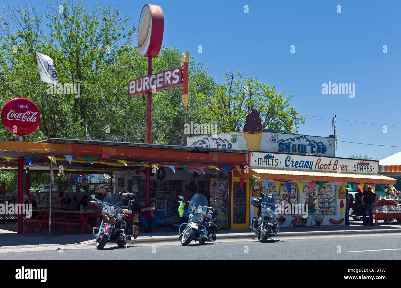 U.S.A. Arizona, Seligman, motorcycles and shops on the Route 66 Stock