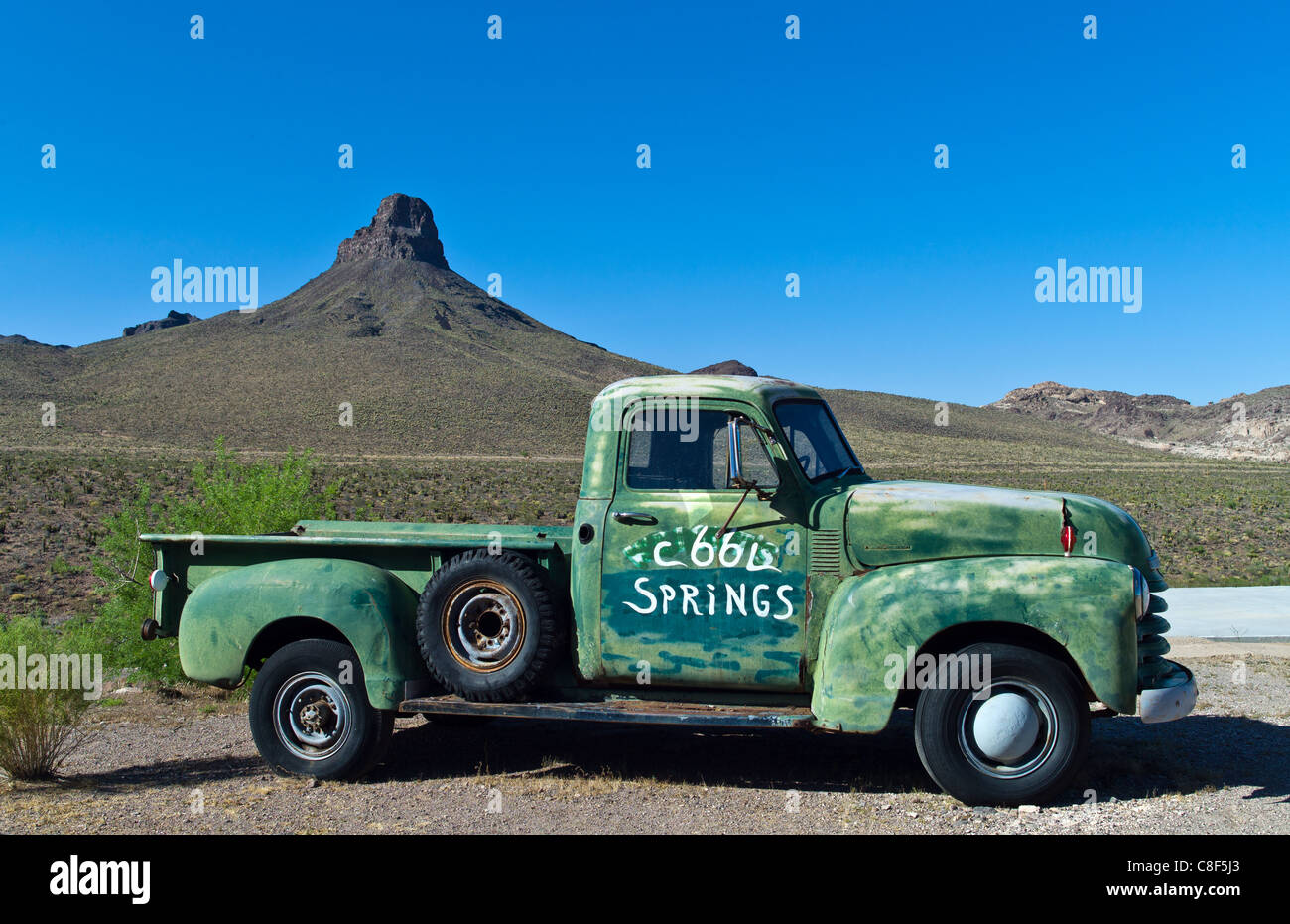 U.S.A. Arizona, Cool Springs, an old car of the service station on the Route 66 Stock Photo