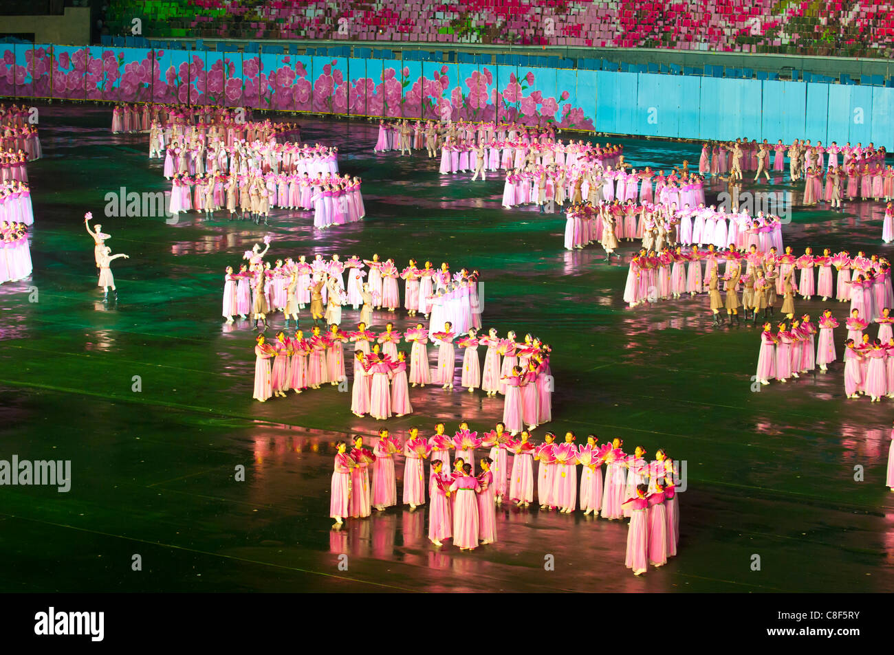 Dancers at the Airand festival, Mass games in Pyongyang, North Korea Stock Photo