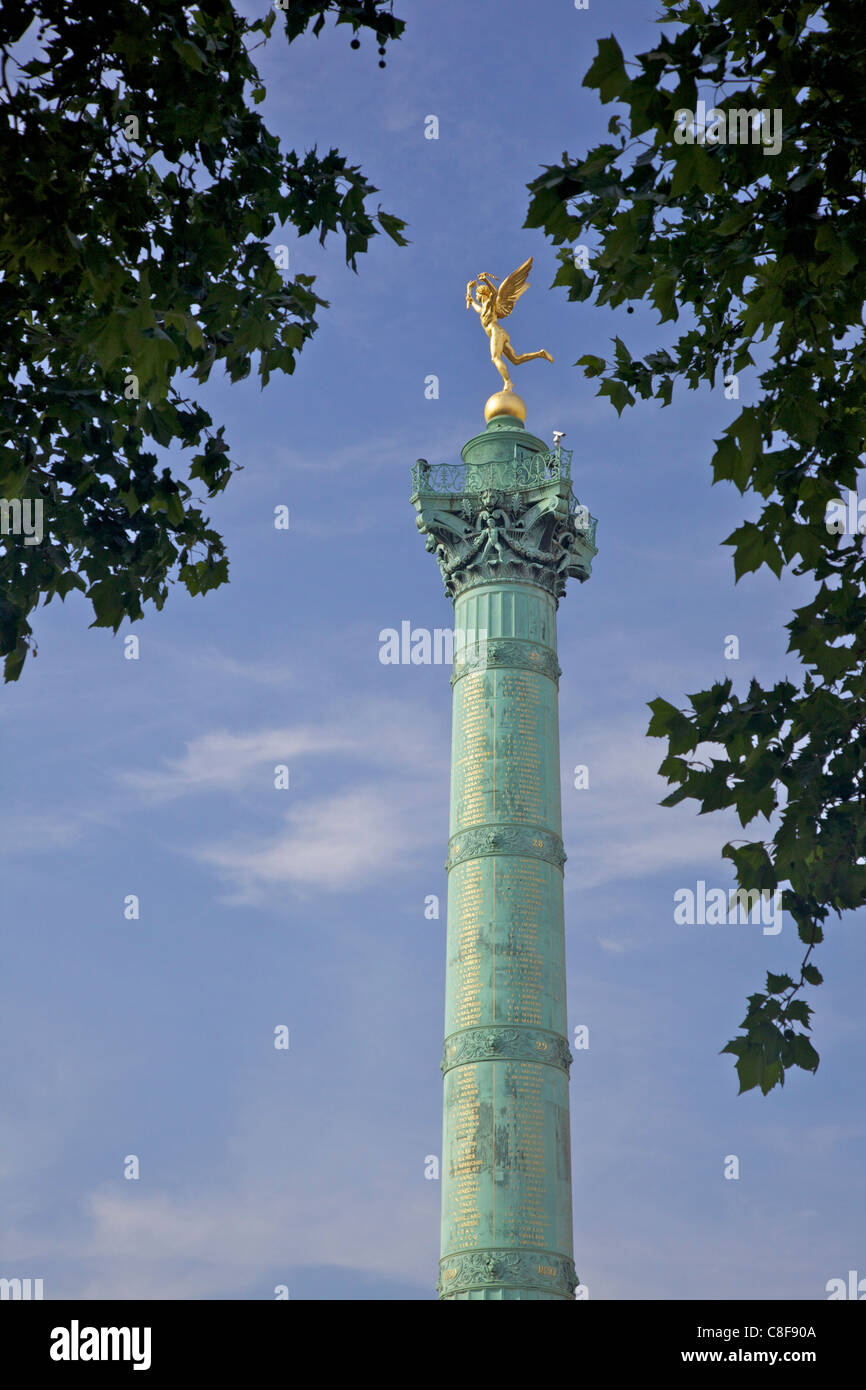 Colonne de Juillet in the Place de la Bastille, Paris, France Stock Photo