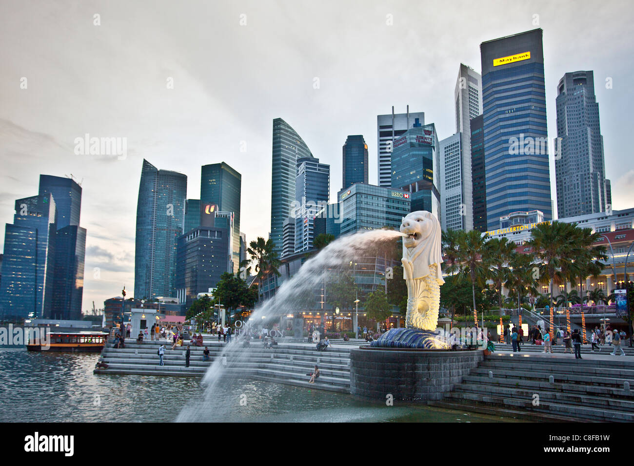 Singapore, Asia, Merlion, water vomiting, spitting, lion, mermaid, blocks of flats, high-rise buildings, Skyline, Downtown, pass Stock Photo