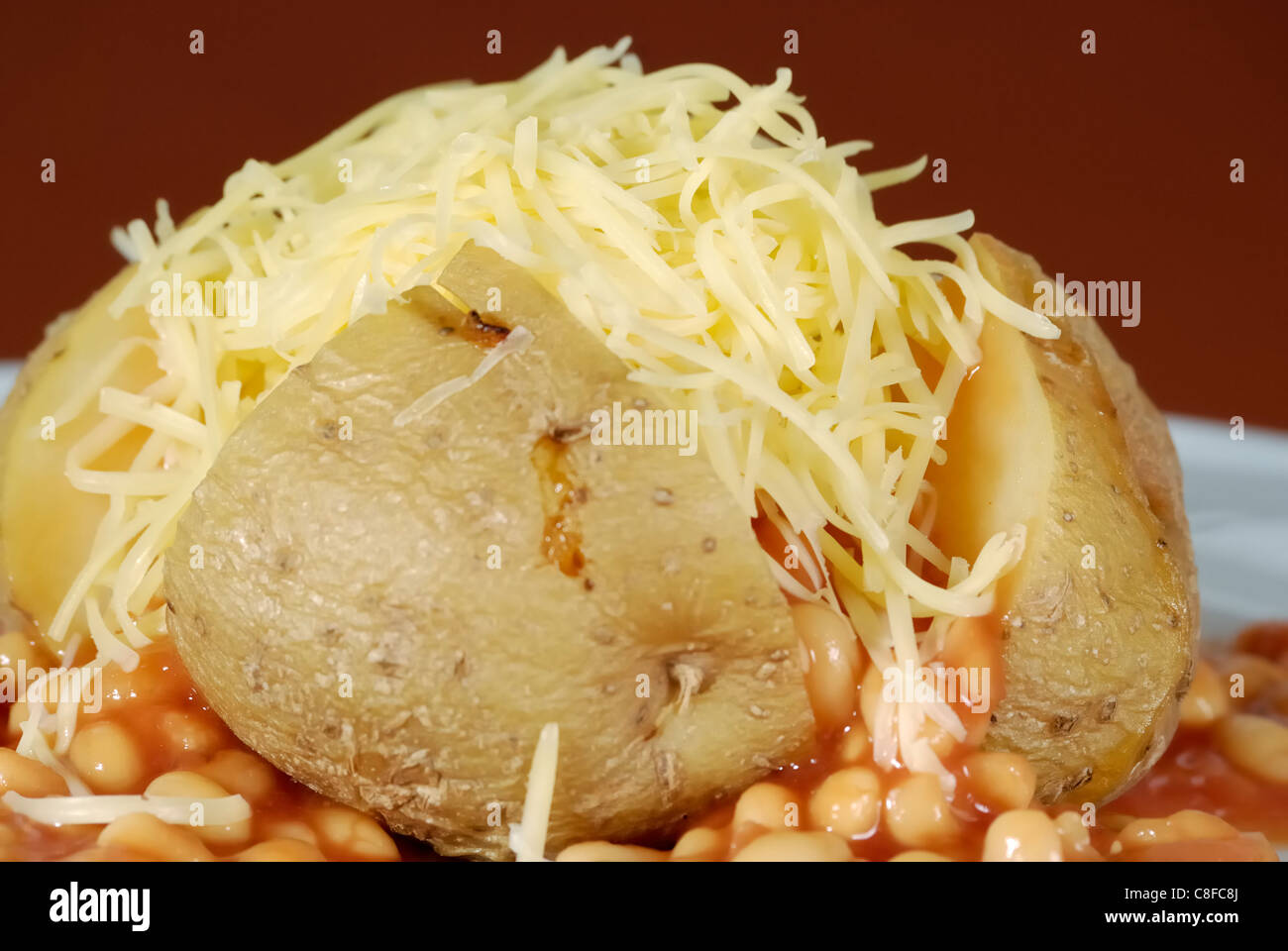 Jacket potato beans hires stock photography and images Alamy