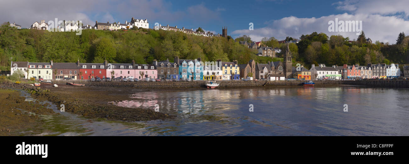Tobermory, Mull's chief town with brightly coloured houses, Isle of Mull, Inner Hebrides